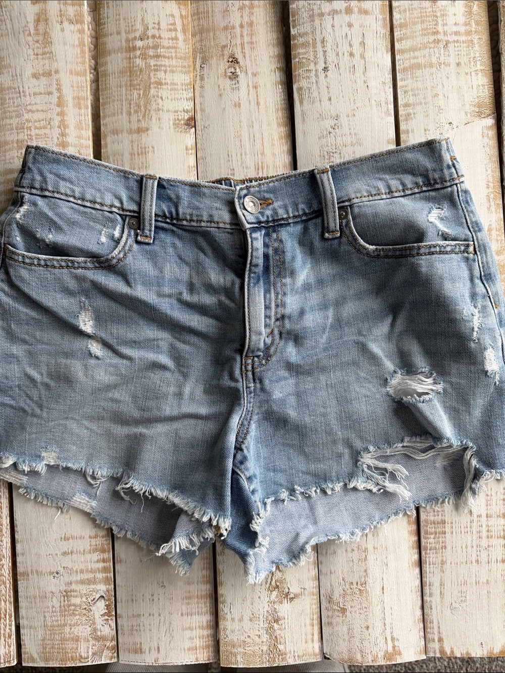 Aerie Light Blue Distressed Denim Women's Shorts Size M
